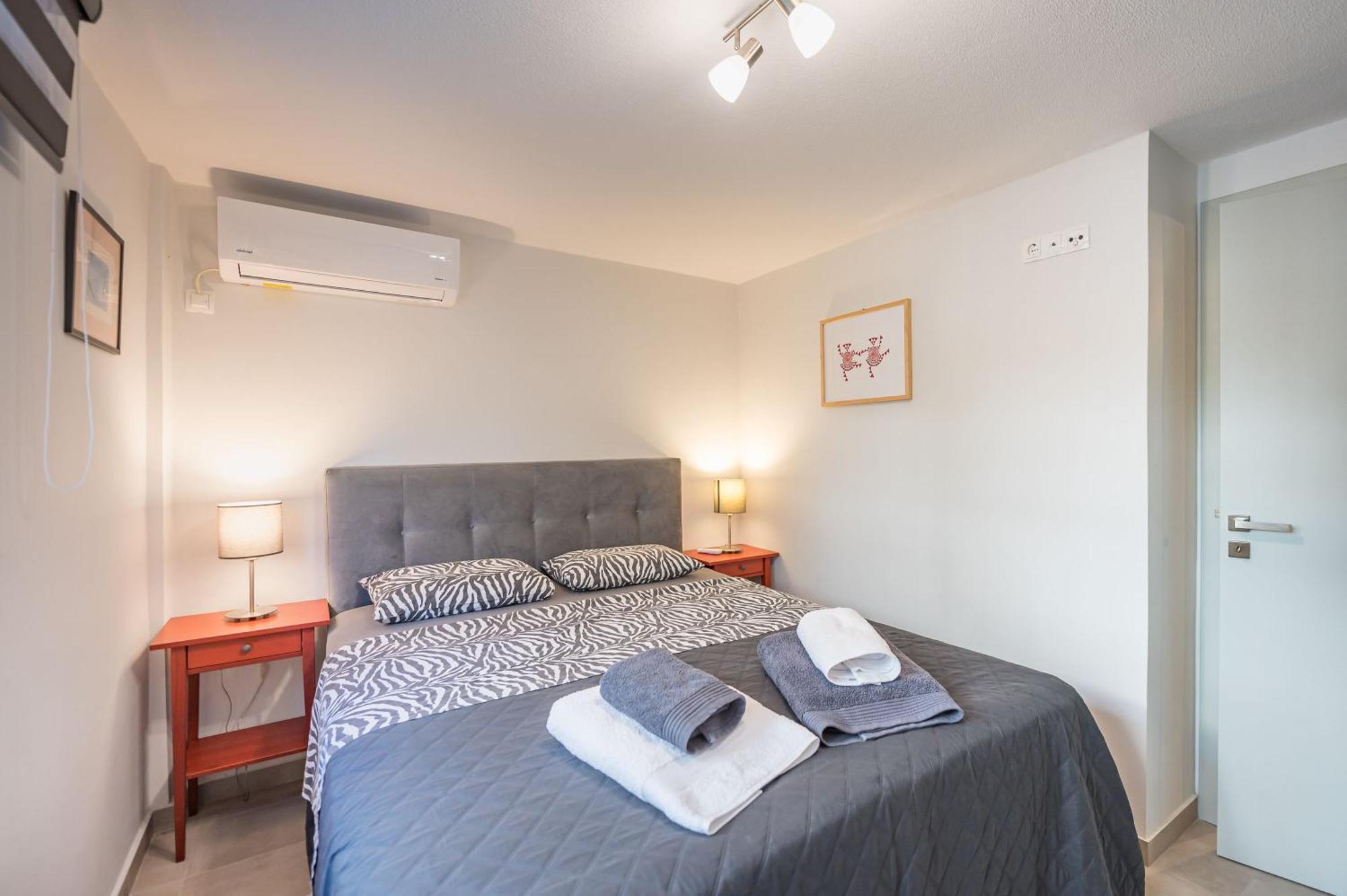 Glyfada'S Cosy Apartments Athens Exterior photo